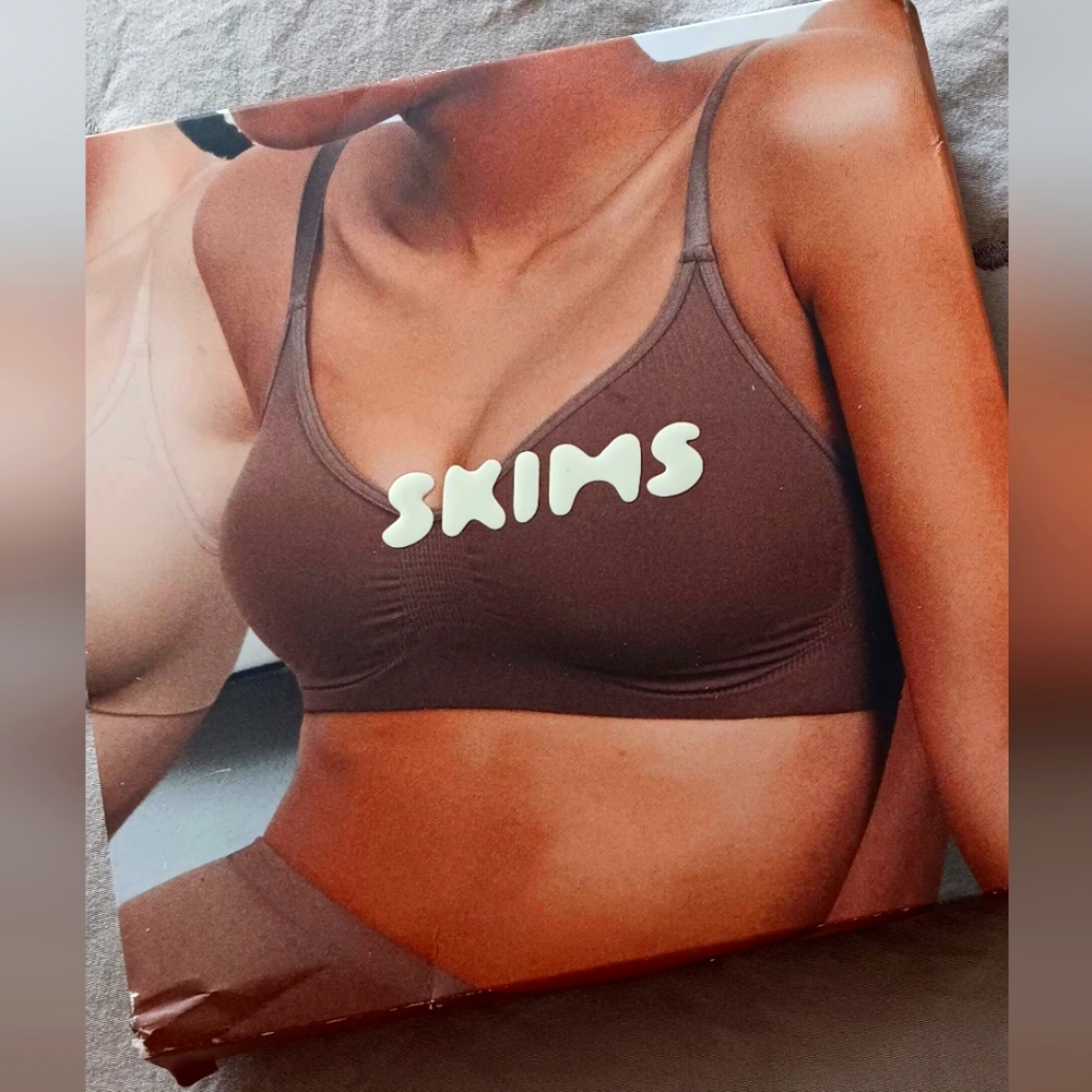 SKIMS BRA